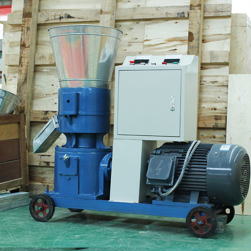 Sığır Koyun Mısır Samanı Peletleyici 1000kg / H Hayvan Yemi Pelet Değirmeni